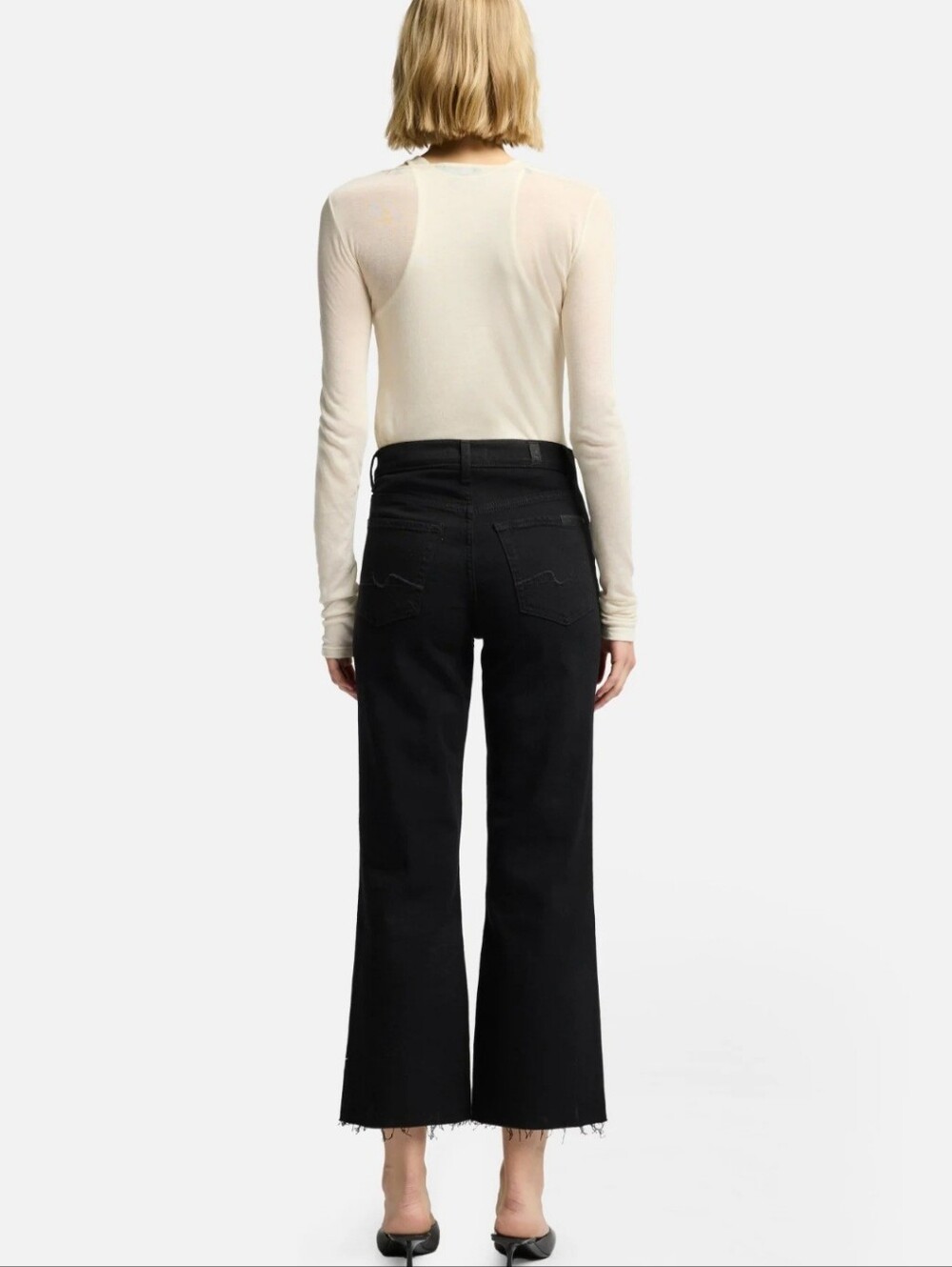 7 For All Mankind "Cropped Alexa Black Raw Cut" High Rise Jean | Women's Size 29 - Picture 2 of 14